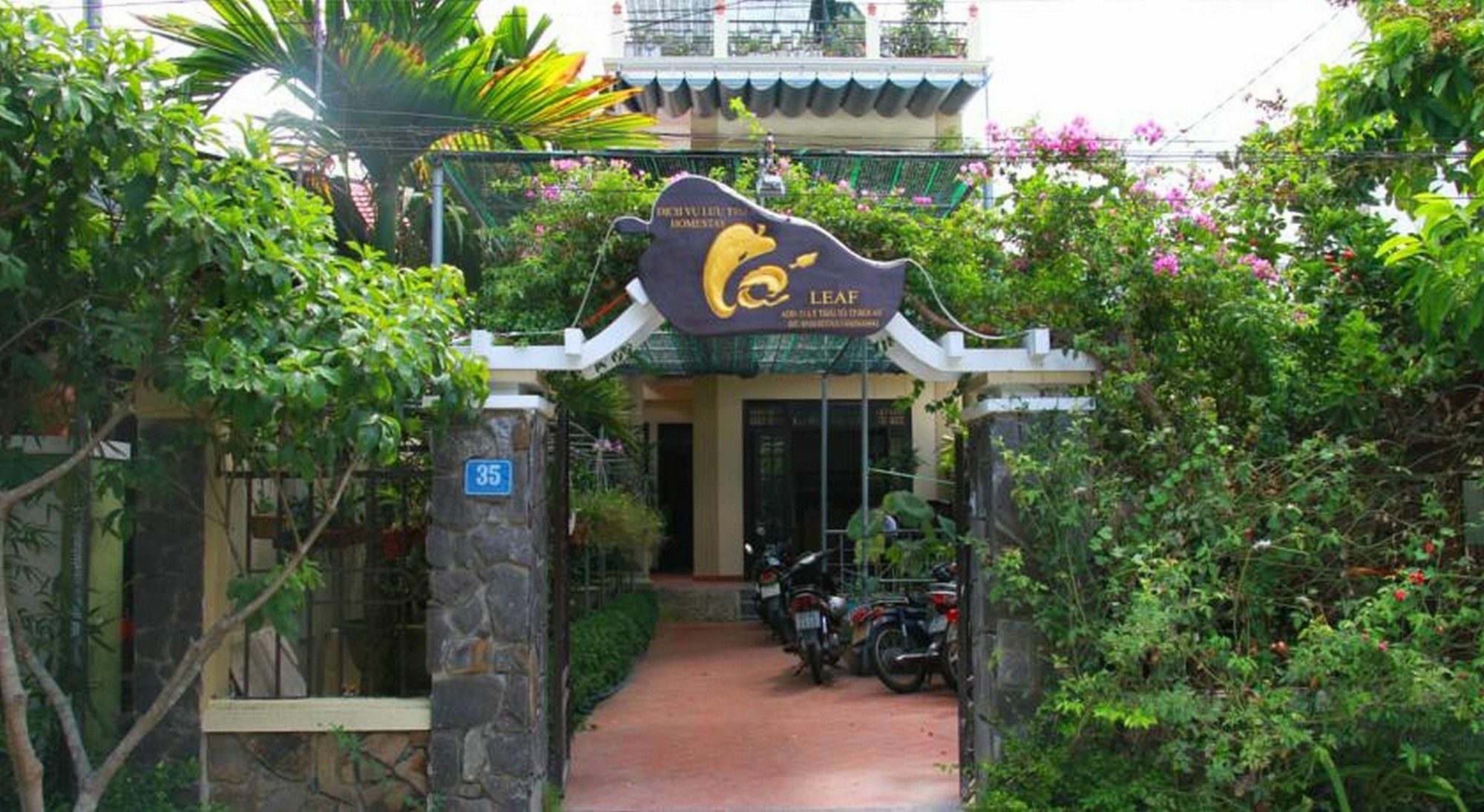 Leaf Homestay ฮอยอัน ภายนอก รูปภาพ